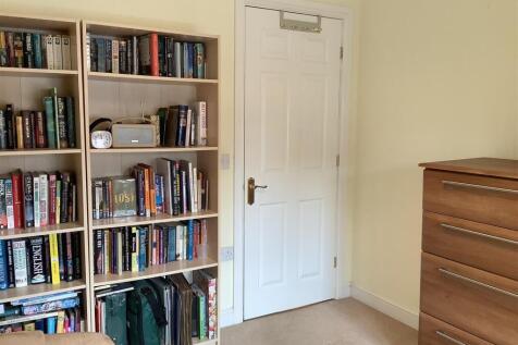 Bedroom 3 / Office