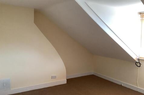 bed room 2.jpg