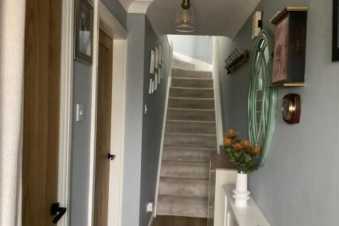 hallway 3.jpg