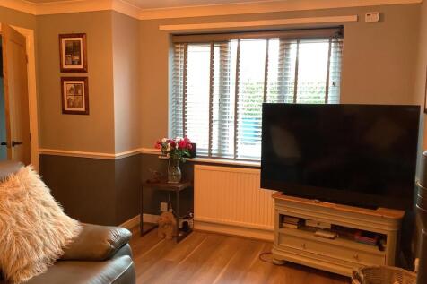 living room 4.jpg
