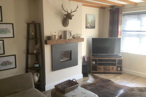 livingroom2.jpg