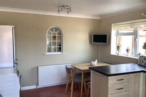 diningroom1.jpg