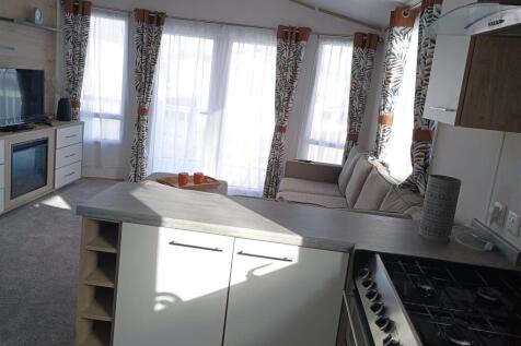 kitchen1.jpg