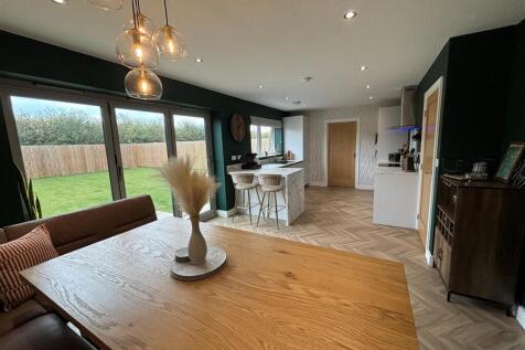 Dinning Kitchen
