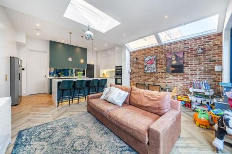 Property Image 12