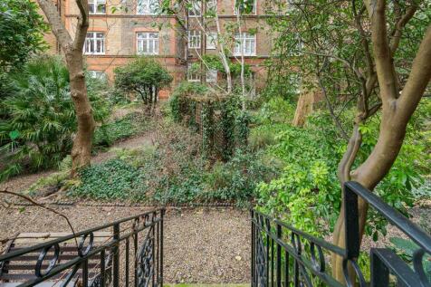 Bina Gardens 2_28-30-9-2. Low Res.jpg