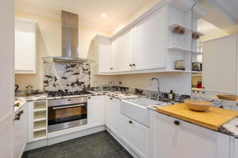 Old Brompton Road 1_169 new PH-9-2. Low Res.jpg