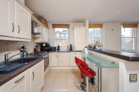 Nevern Square 5-2. Low Res.jpg