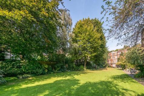 Cresswell Gardens 2_6-3-2. Low Res.jpg