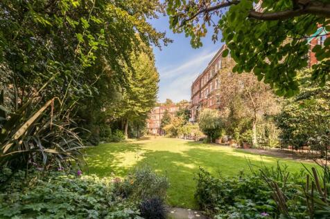 Cresswell Gardens 2_6-5-2. Low Res.jpg