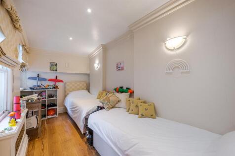 Collingham Road 2_27-29-10-2. Low Res.jpg
