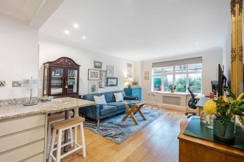 Cheyne Place 5_25-10-2. Low Res.jpg