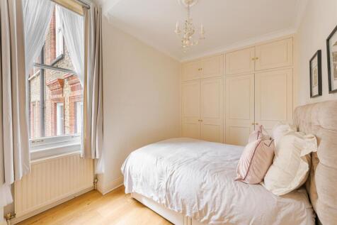 Courtfield Road 6_17-19-7-2. Low Res.jpg