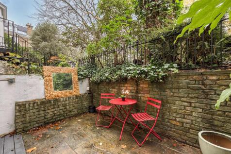 Gledhow Gardens 5_7-1-2. Low Res.jpg