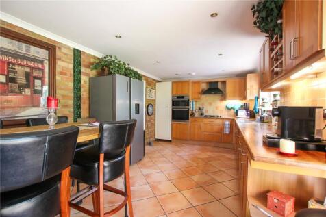 Kitchen Dining Room.
