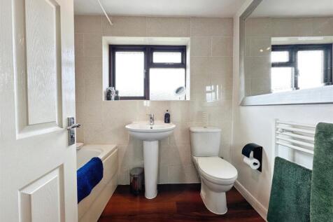 e8918881-image_picker_19BAFF16-A6BD-4851-BF27-D61F