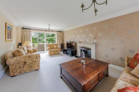 4-Fairhurst-Drive-21.jpg