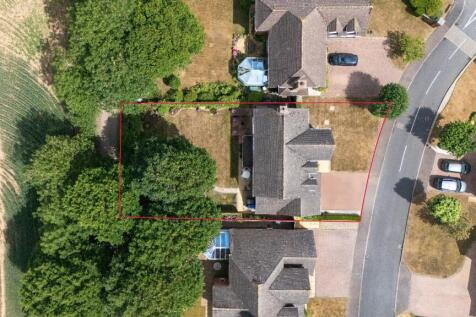 4-Fairhurst-Drive-70.jpg