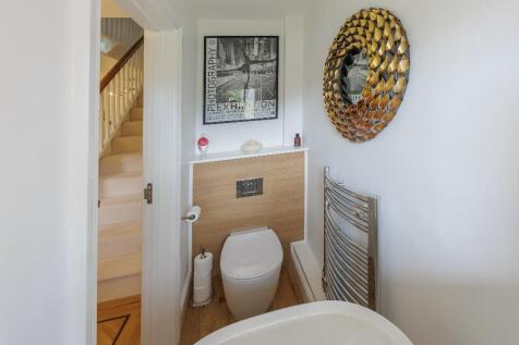 4-Fairhurst-Drive-36.jpg