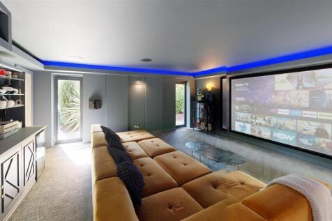 Kelsey-Lane-Balsall-Common-Living-Room 1.jpg