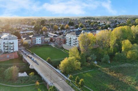 18dfa80c--458E-83D1-8CD5B2E84C25-53307-0000186F38C