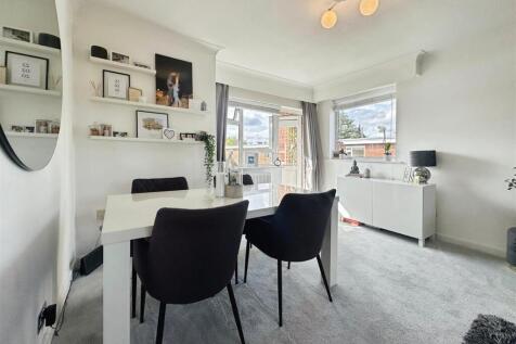 e30d474a--415C-B41F-8A1DF6FD59FF-36958-00000CC4C7A