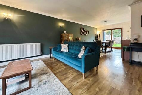 1c6cc5a4--440A-B95A-7D05B783F67A-96500-00001F294A8