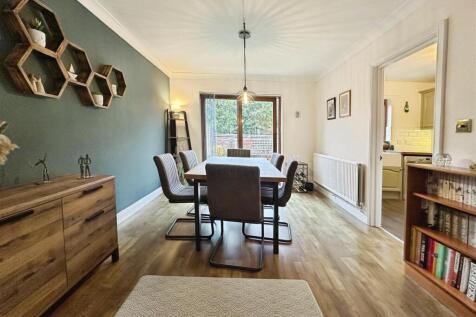 5c6178b4--449D-97F1-8ED88CC5DE3F-96500-00001F2C64C