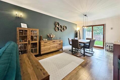 53299abe--4ABE-B223-5AA07E71C605-96500-00001F2C625