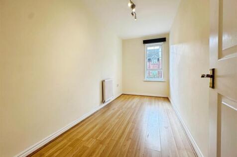 bdaf16d1--49DE-BEE3-4AB6E69C53E9-20708-00002674407