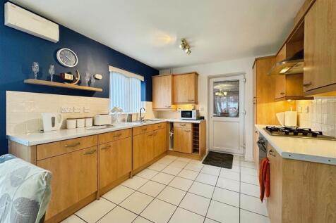 4aa46acb--49A9-BBC7-BA8B24D54E9F-29618-0000290B00B