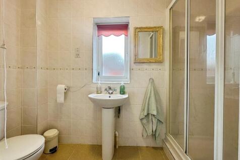 4f265330--42F9-9988-54EE899AED18-29618-0000290CA82