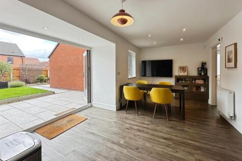 a43c5b3c--4845-9096-CBA2CD2F38E5-58724-0000145F39B