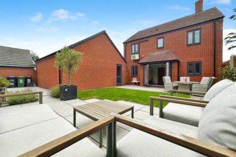 9a5c441f--4100-A7A1-C88033D55BFB-58724-0000145F370