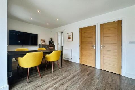 e0060980--4AE4-8D4A-FD2FF91430E1-58724-0000145F3A6