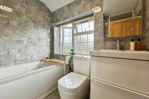 3fa42803--480A-A992-D75BFFF9ABBB-16123-00000BC304F