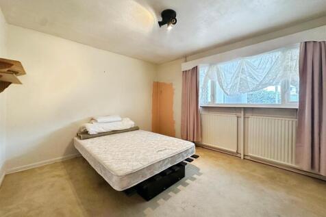 4708cd23--44FD-B5CF-098E9A9B40BD-29618-0000290FEF4