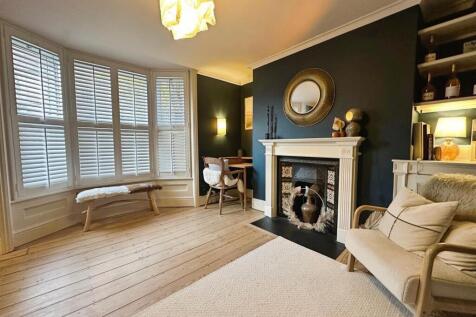 2f111ea7--41FC-95A1-70D4CB271350-43241-00000C3B5E4