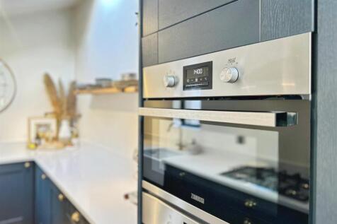 b11b0568--494C-B0D1-700195FBFB95-43241-00000C3CAB1