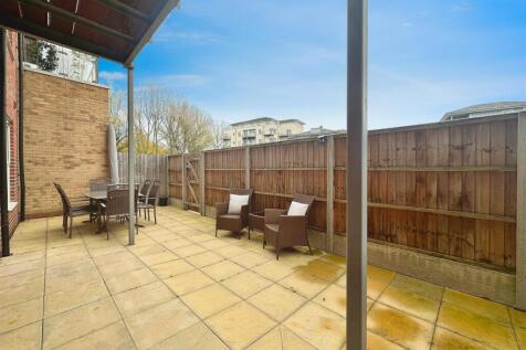 0b8ad328--40B8-862F-5D76FF101898-60458-000010E4545