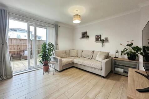 07208ae0--45AF-B7CB-2B9351C630B6-60458-000010E4525