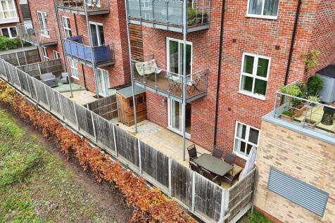 413217dd--42B8-B4E5-B869F929AED6-60458-000010E2D45