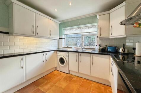 d04a08f1--4C4E-B46B-146103C69791-43241-00000C38A35