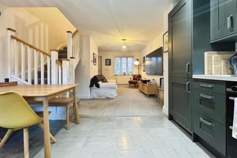 e0d941d9--47F5-9B85-33CD5BCF7FF1-60458-000010E5E9B