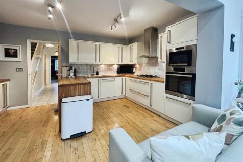 631d2d1c-8-4298-9593-D79DD4A595E2-3663-0000031912A