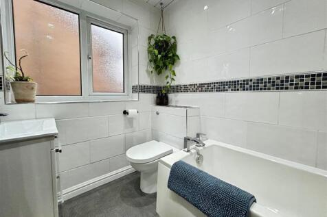 1fb3156b-8-4110-82DD-26D25B865124-3652-00000316386