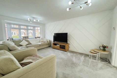 16421b19-A-4A89-AC62-FC830D36531F-1236-000000E390D