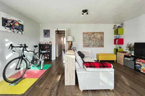 090fe2d9-6-44E6-AEC3-C43DFEEB0429-4429-0000038A542