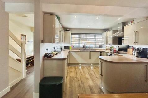 cef51dc5-2-4B59-A1B2-BA1B91214B32-4421-00000389D34