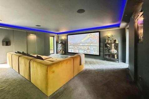 344a5c4b--4F6D-A598-553B48C611F6-46764-00000FF071E